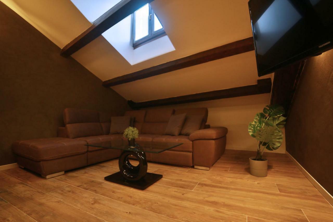 Moscova Attic Near Duomo Apartment Milan Luaran gambar